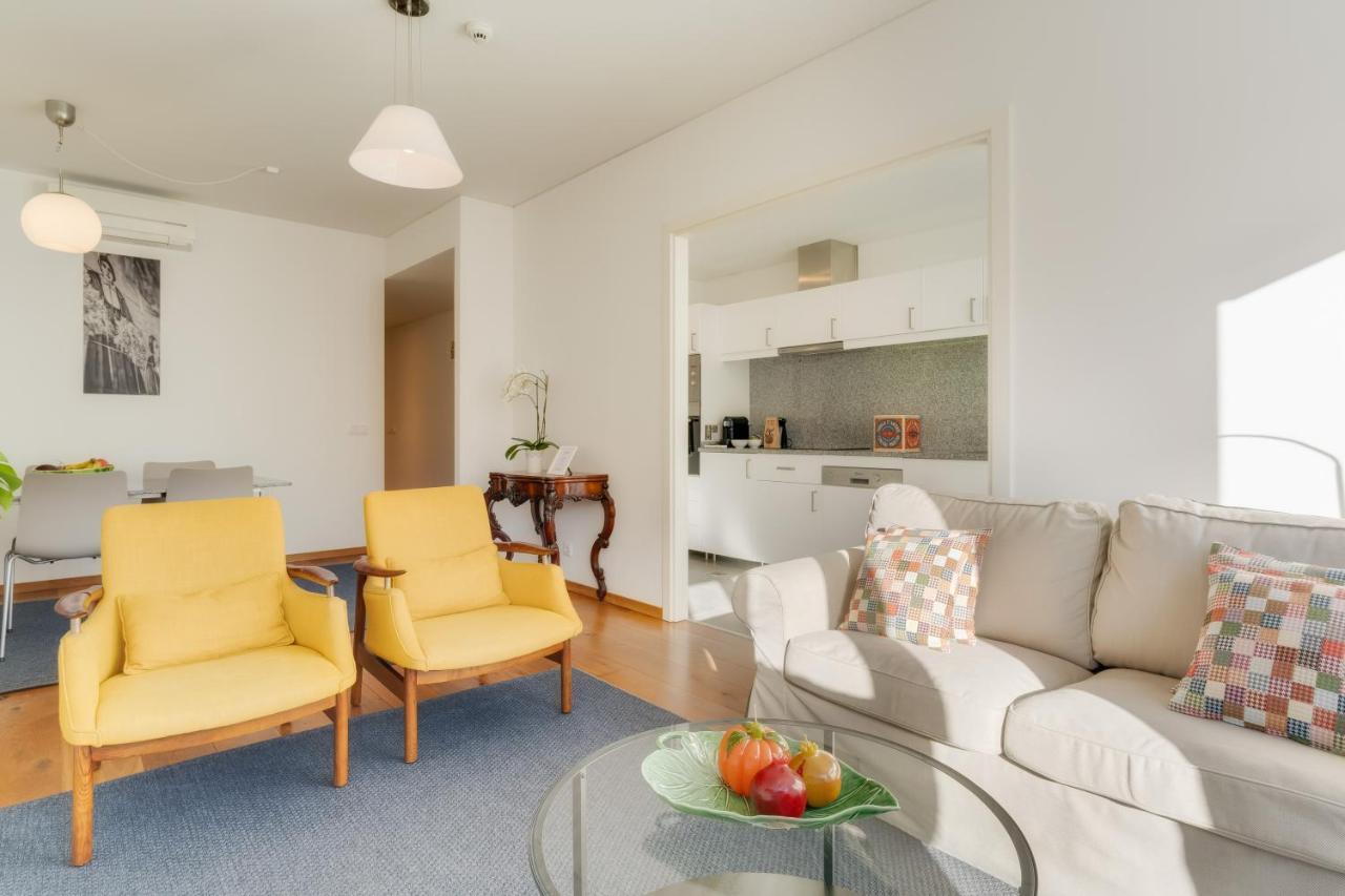 Casa Da Praca Apartments - By Casas Na Ilha ฟุงชาล ภายนอก รูปภาพ