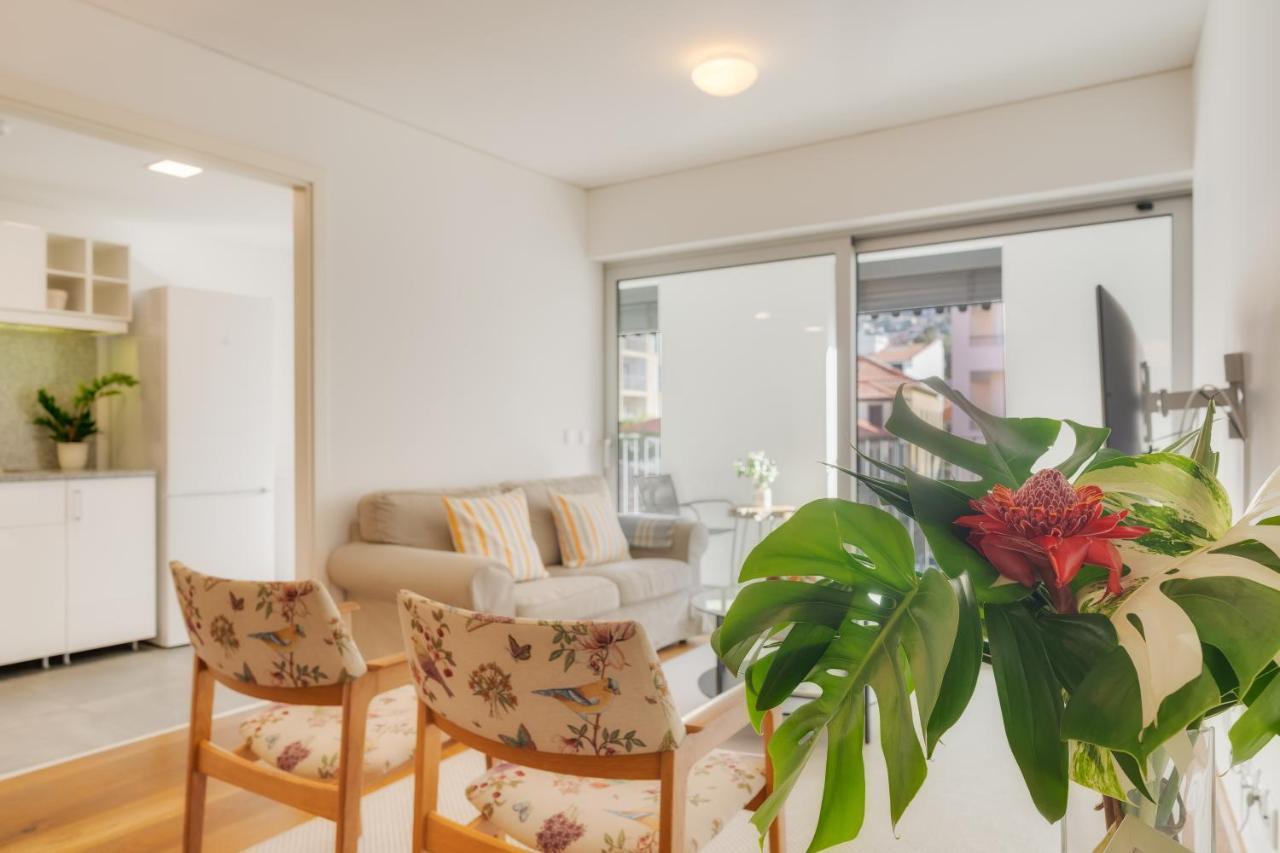 Casa Da Praca Apartments - By Casas Na Ilha ฟุงชาล ภายนอก รูปภาพ