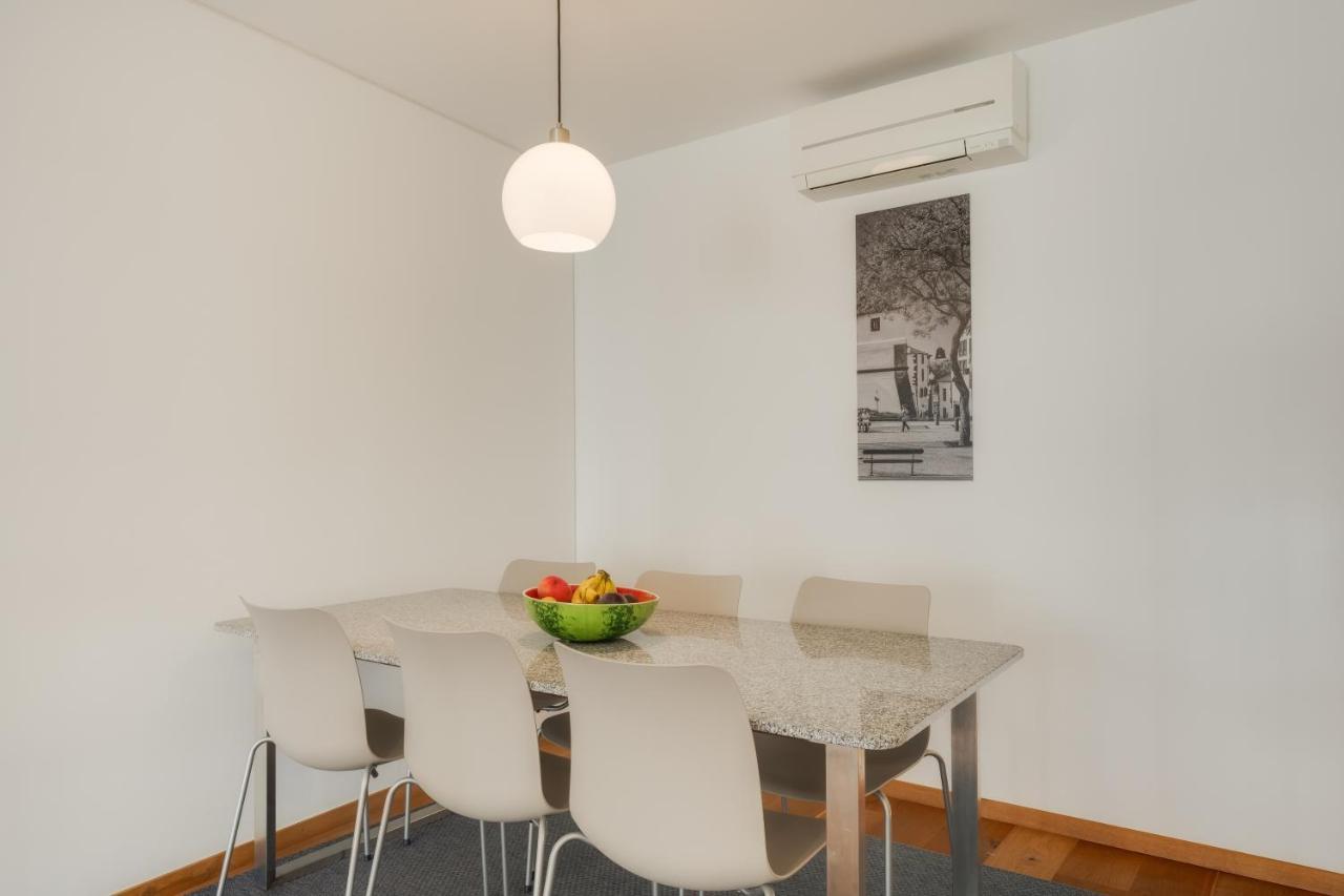 Casa Da Praca Apartments - By Casas Na Ilha ฟุงชาล ภายนอก รูปภาพ