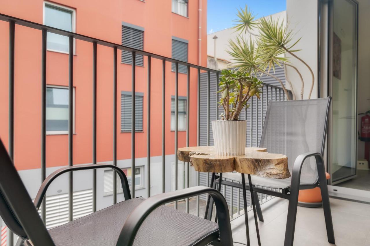 Casa Da Praca Apartments - By Casas Na Ilha ฟุงชาล ภายนอก รูปภาพ